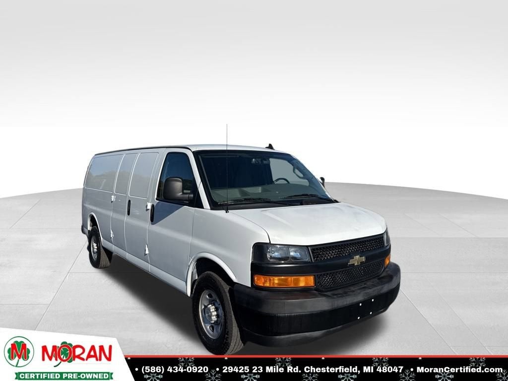2023 Chevrolet Express Cargo 3500 WT