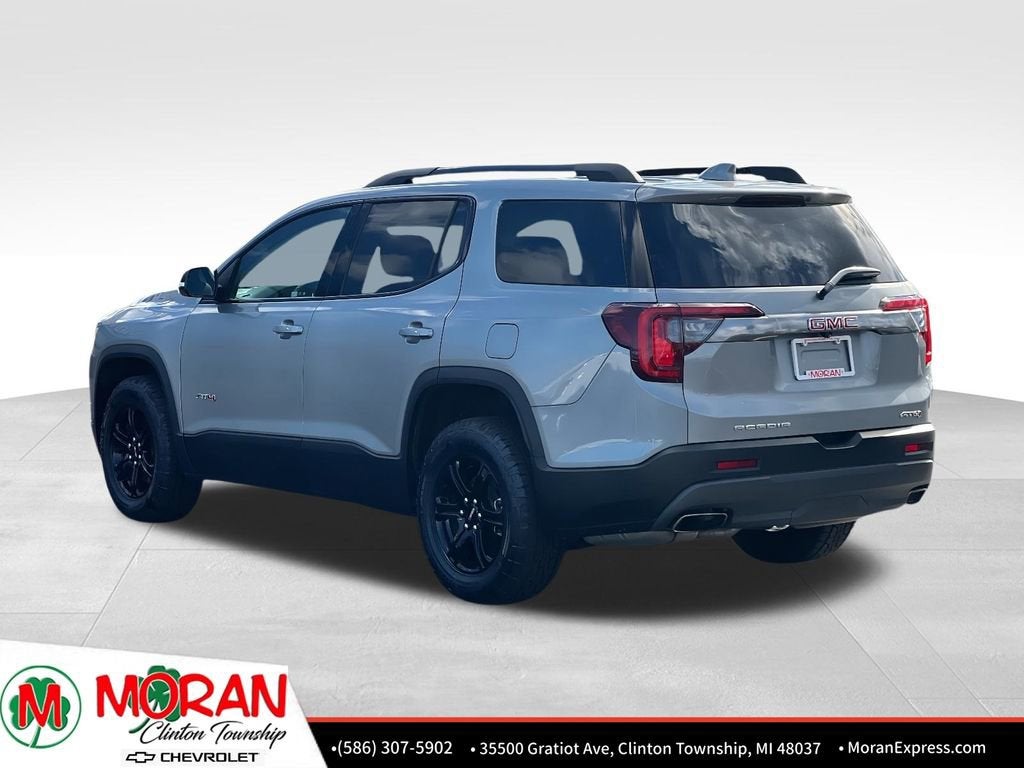 2023 GMC Acadia AT4