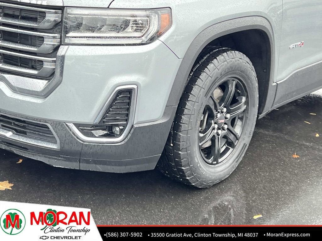 2023 GMC Acadia AT4