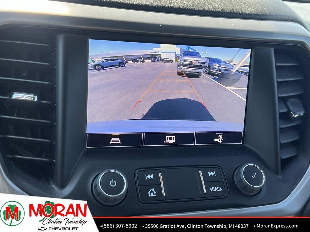 2023 GMC Acadia AT4