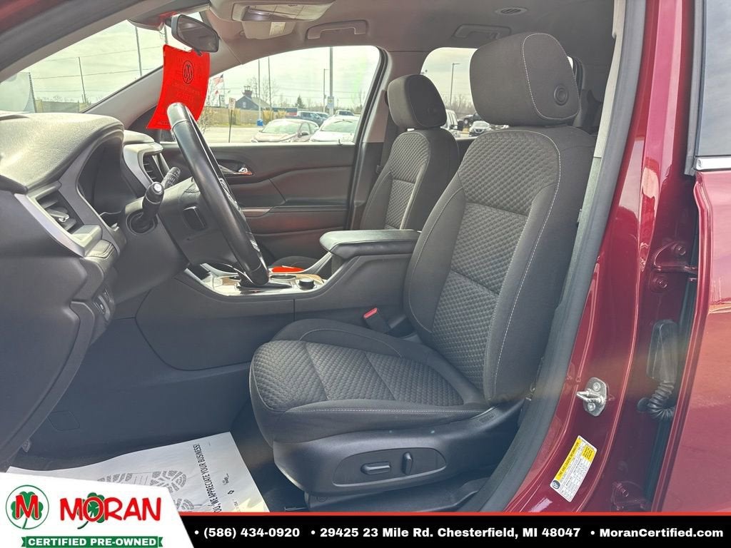 2017 GMC Acadia SLE