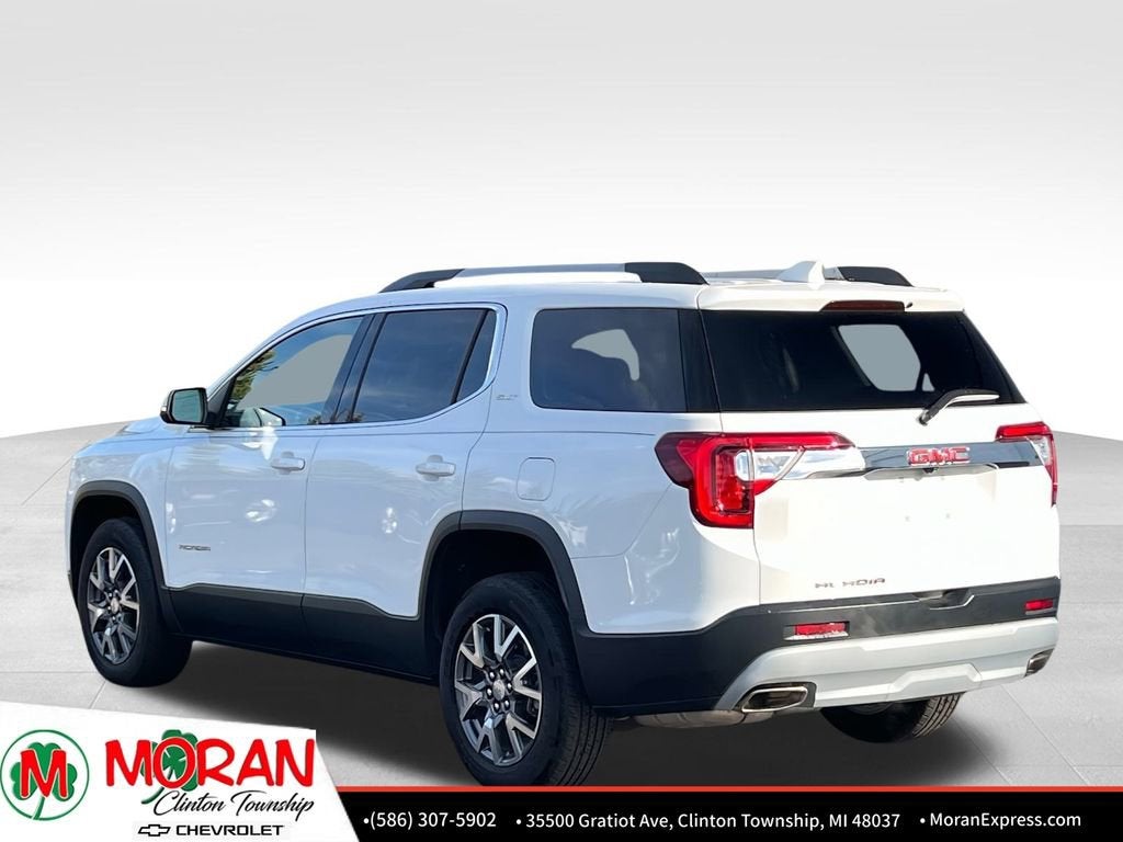 2023 GMC Acadia SLT