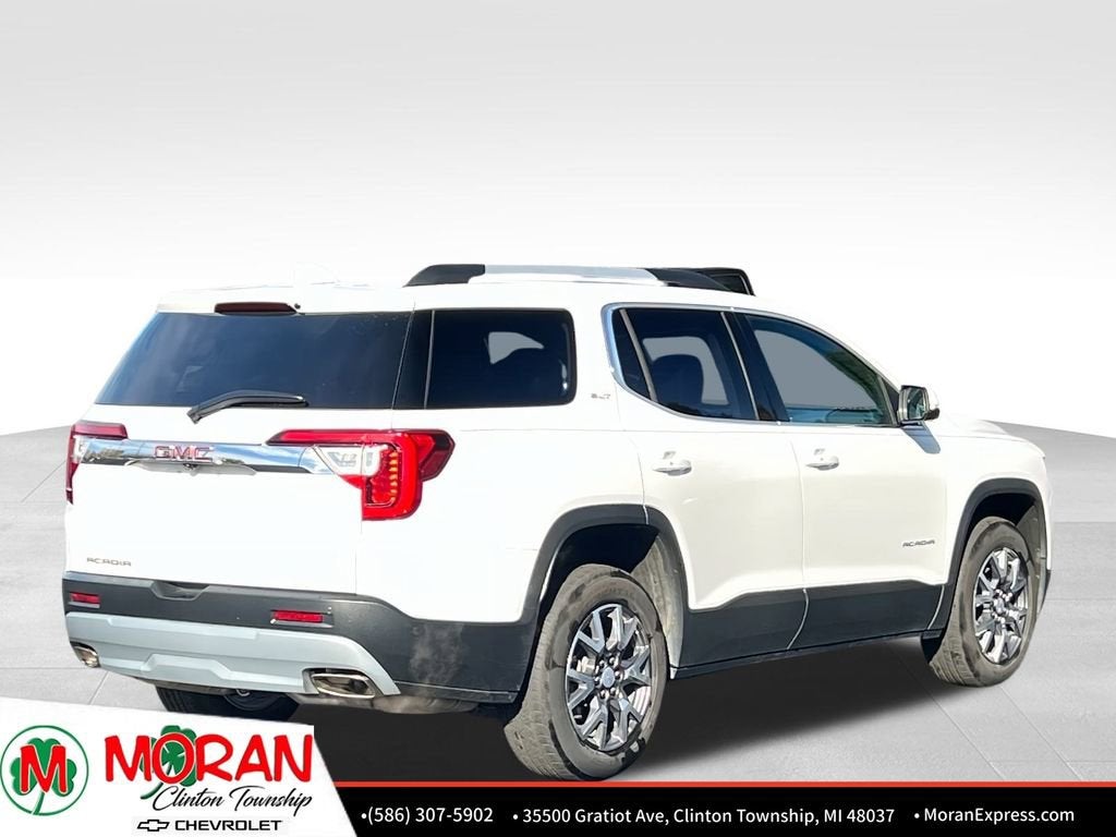 2023 GMC Acadia SLT