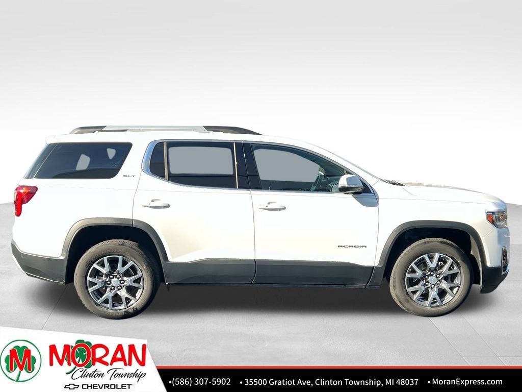 2023 GMC Acadia SLT