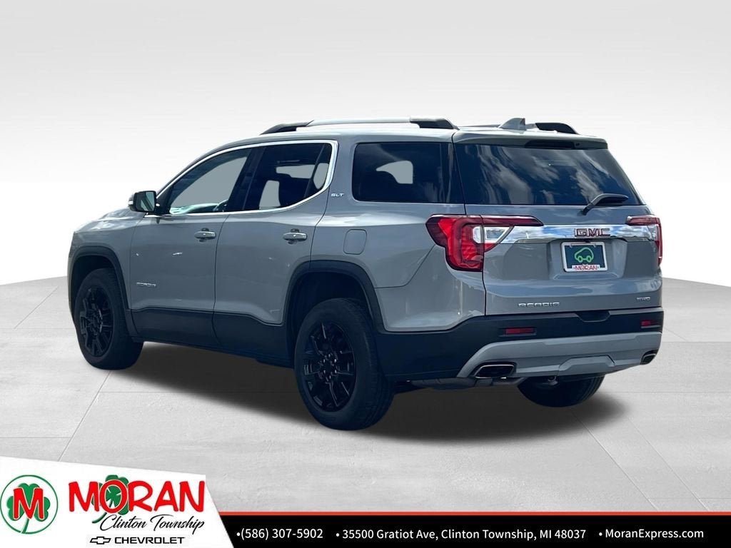 2023 GMC Acadia SLT