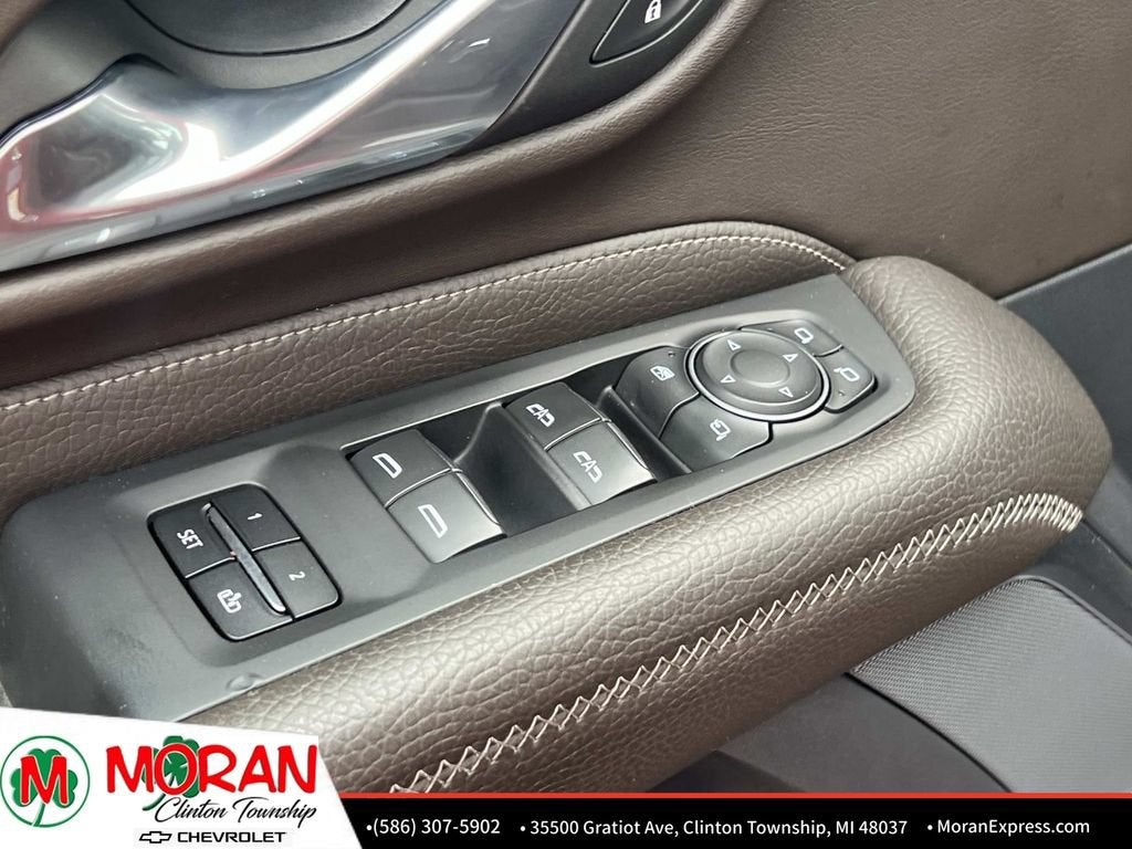 2023 GMC Yukon Denali - Photo 19