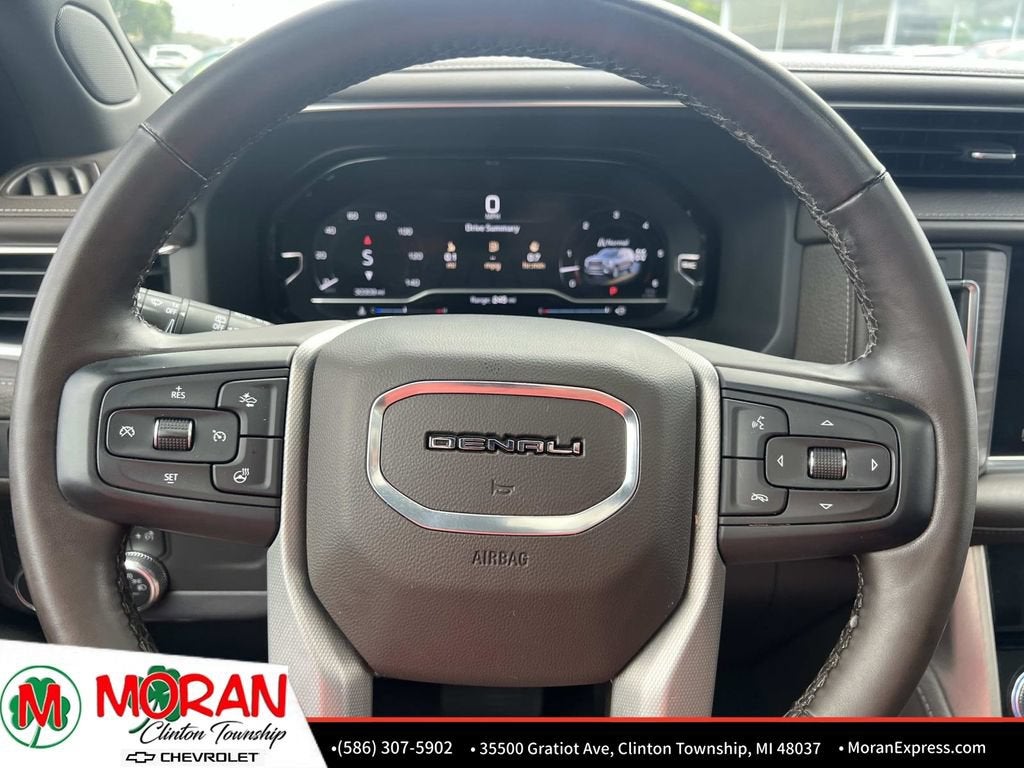 2023 GMC Yukon Denali - Photo 23