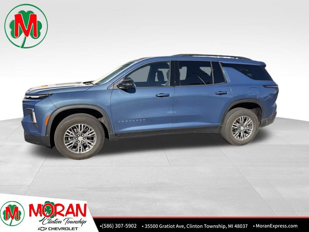 2024 Chevrolet Traverse LT