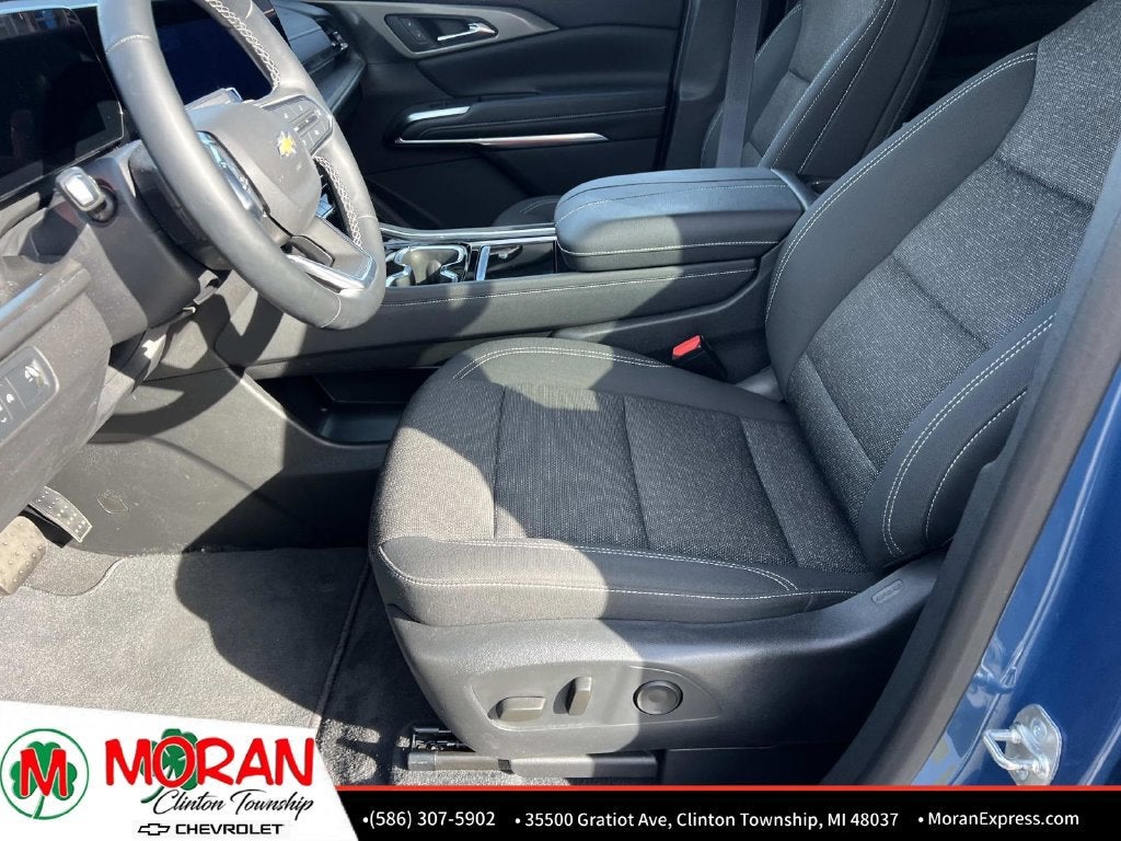 2024 Chevrolet Traverse 1LT - Photo 18