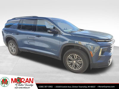 2024 Chevrolet Traverse LT