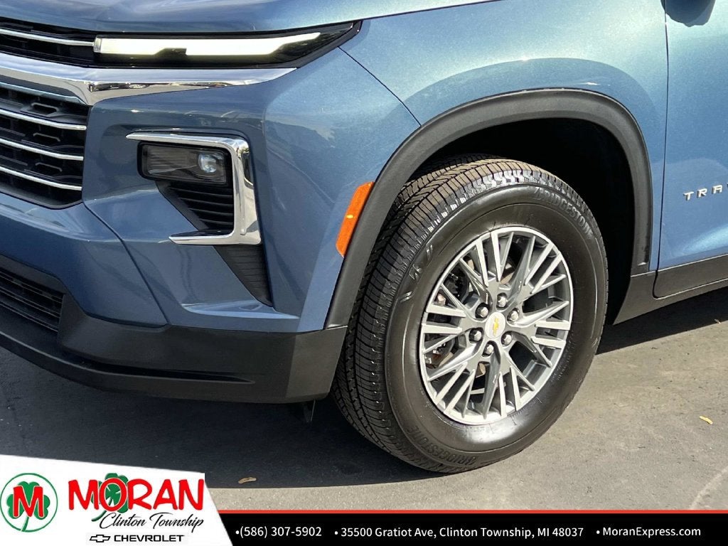 2024 Chevrolet Traverse 1LT - Photo 9