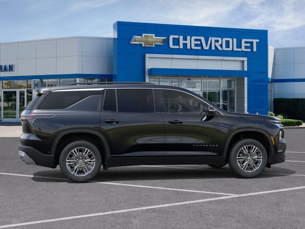2027 Chevrolet Traverse LT - Photo 5