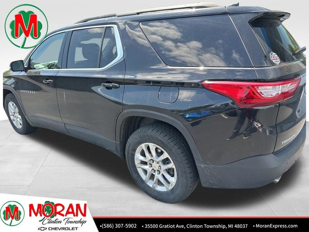 2021 Chevrolet Traverse LT Cloth