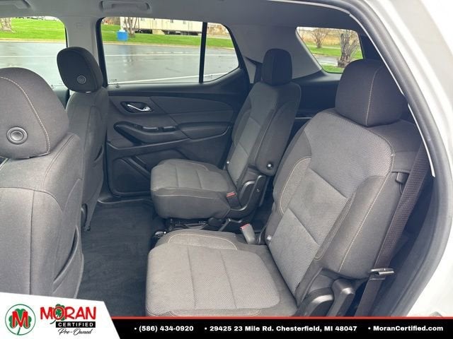 2021 Chevrolet Traverse LT Cloth