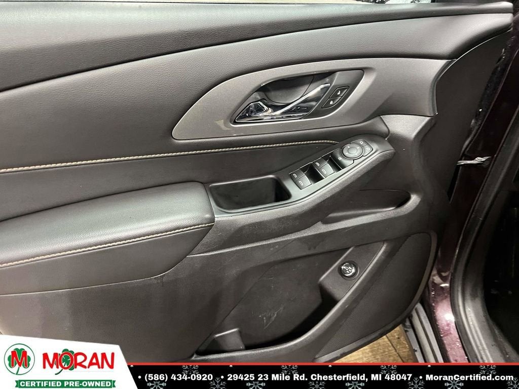 2018 Chevrolet Traverse LT Cloth