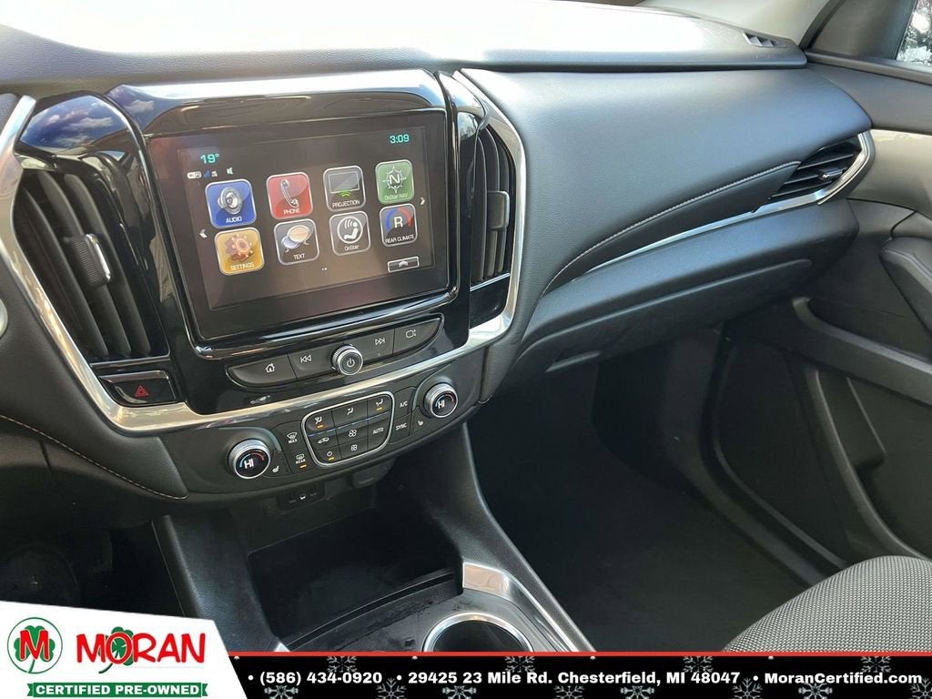 2018 Chevrolet Traverse LT Cloth