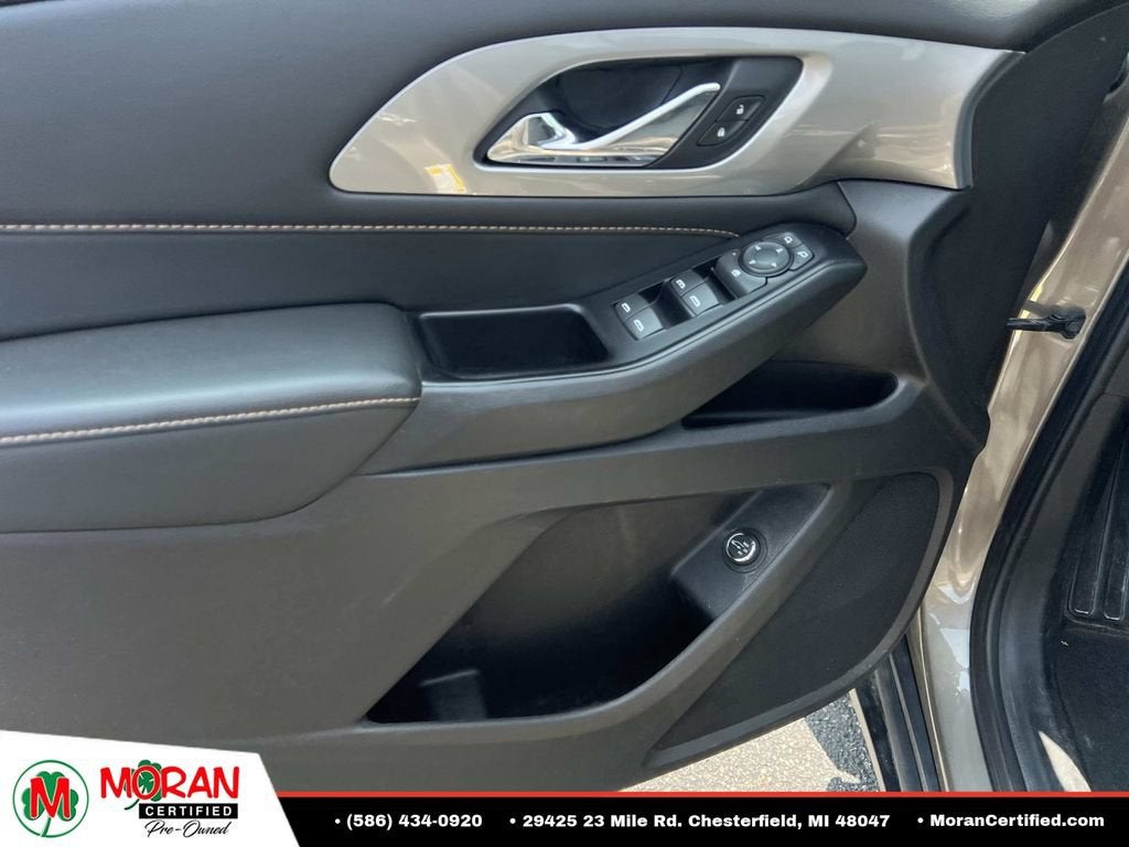 2020 Chevrolet Traverse LT Cloth