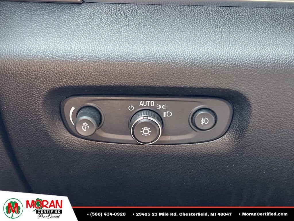 2020 Chevrolet Traverse LT Cloth