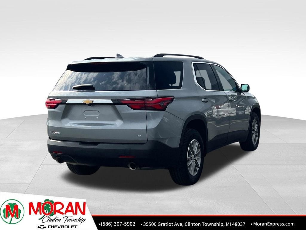 2023 Chevrolet Traverse LT Cloth