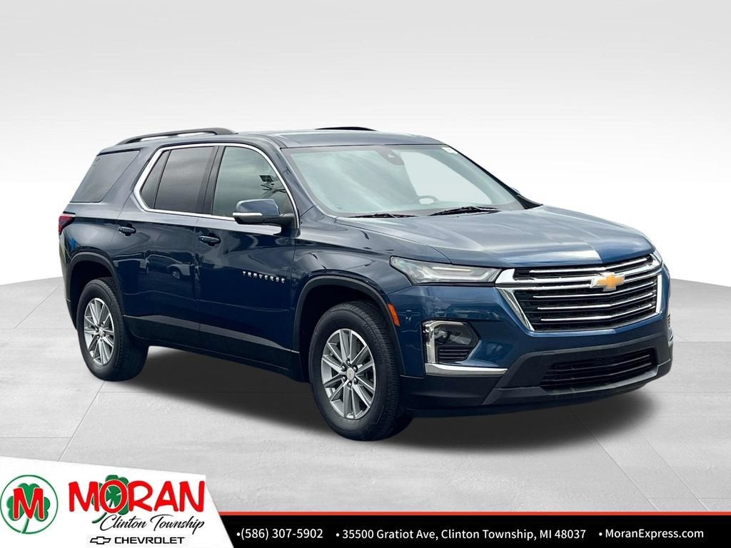 2023 Chevrolet Traverse LT Cloth