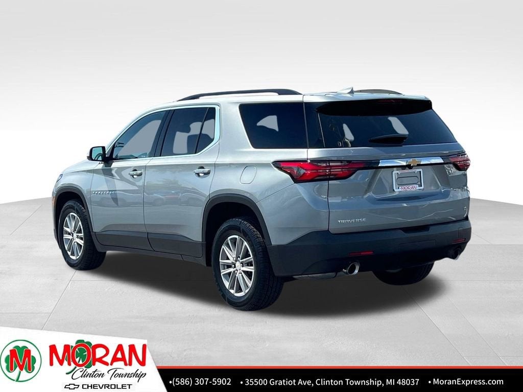 2023 Chevrolet Traverse LT Cloth