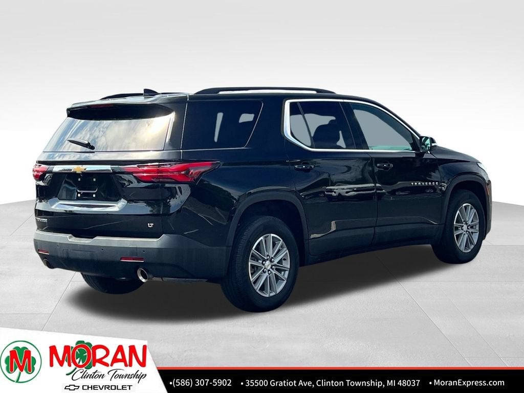 2023 Chevrolet Traverse LT Cloth