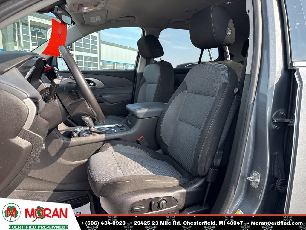 2018 Chevrolet Traverse LT Cloth