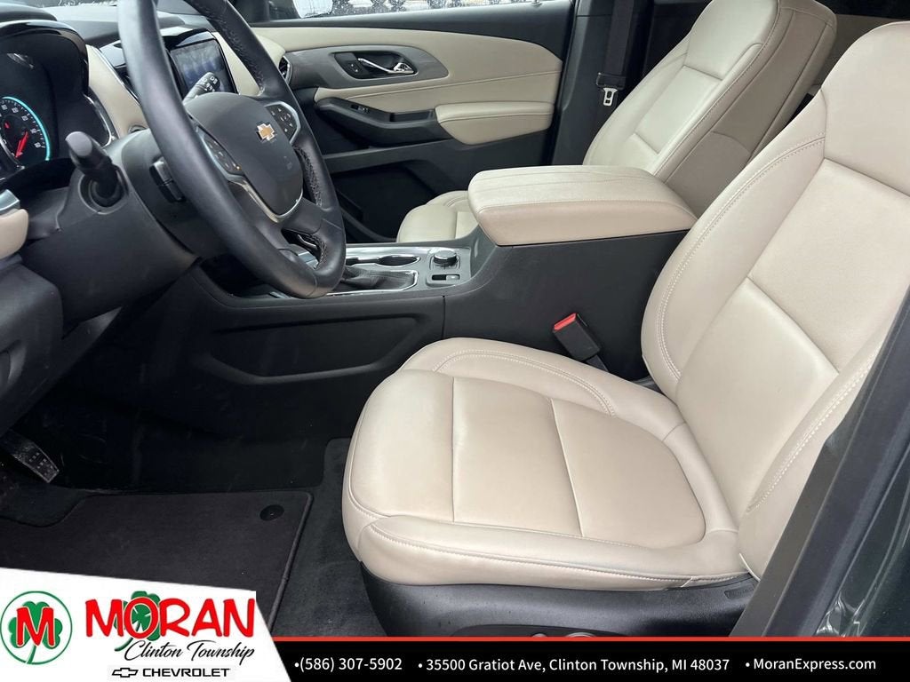 2023 Chevrolet Traverse LT Leather