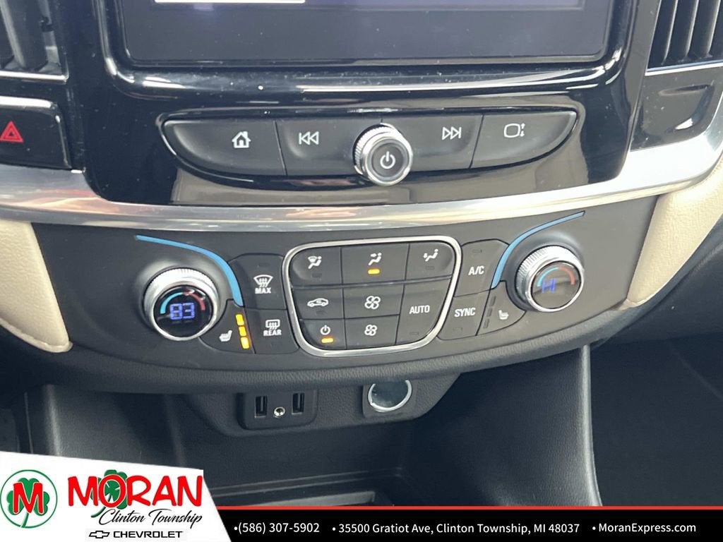 2023 Chevrolet Traverse LT Leather