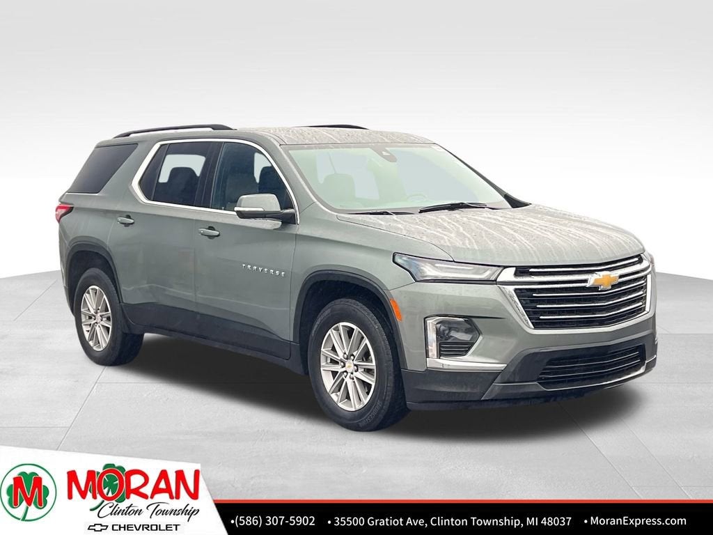 2023 Chevrolet Traverse LT Leather