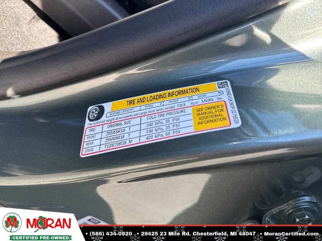 2023 Chevrolet Traverse LT Cloth