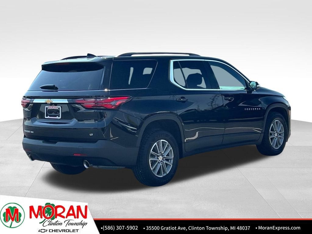 2023 Chevrolet Traverse LT Cloth