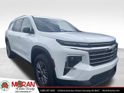 2025 Chevrolet Traverse LT