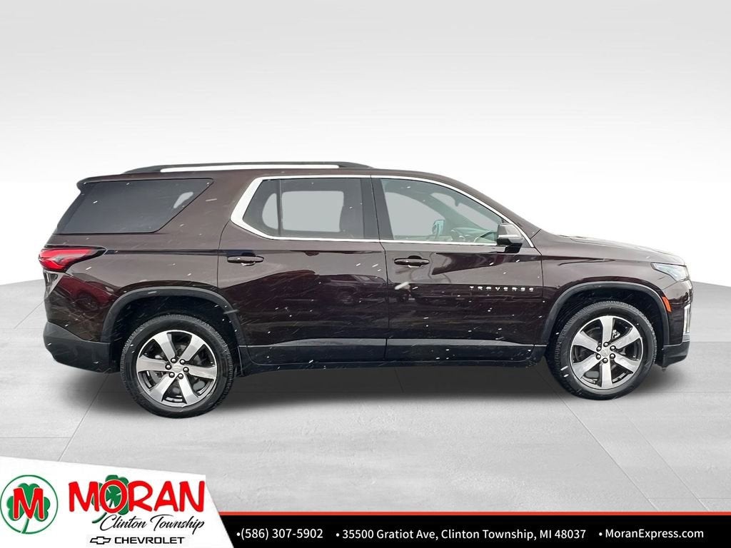 2022 Chevrolet Traverse LT Leather