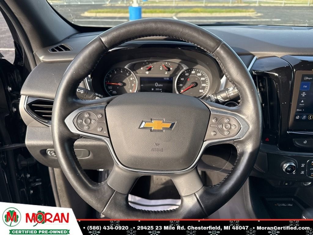 2022 Chevrolet Traverse LT Leather