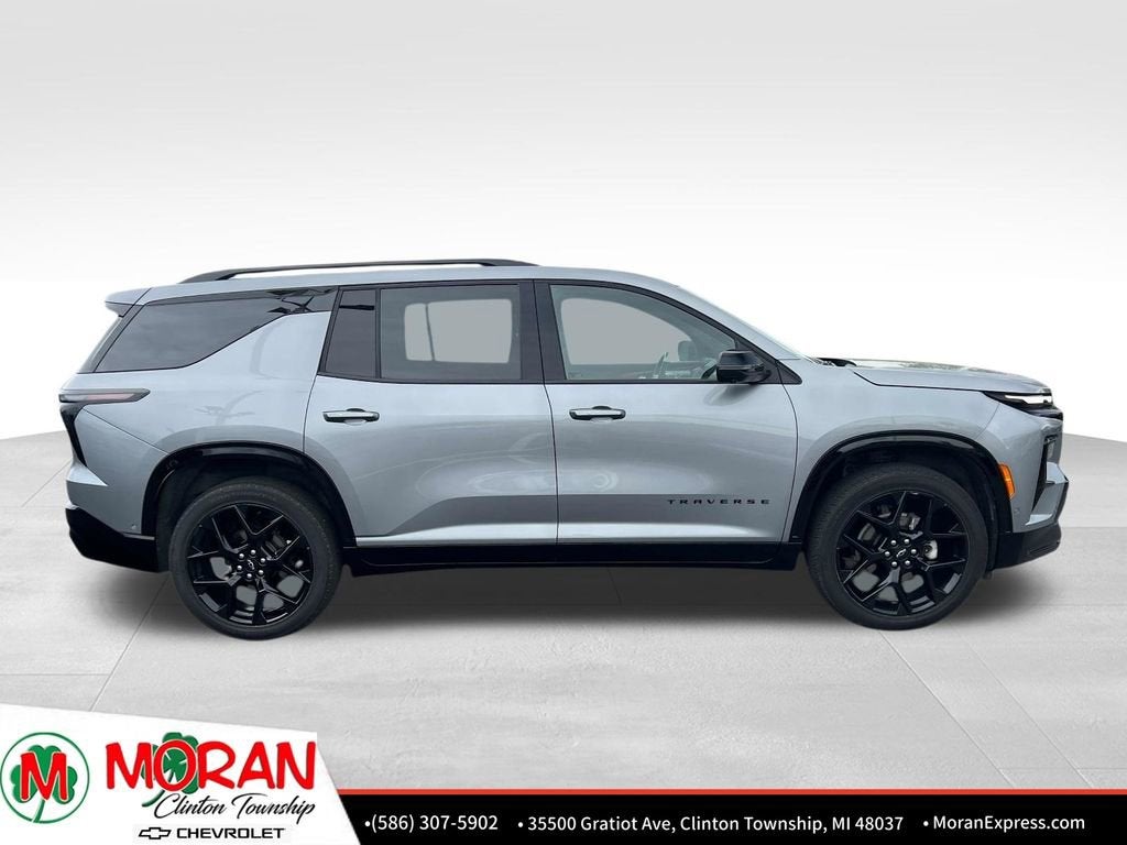 2025 Chevrolet Traverse RS