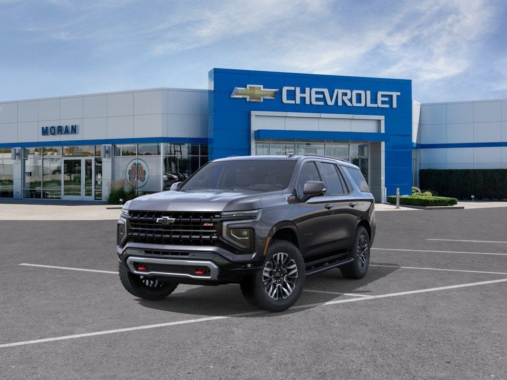 2027 Chevrolet Tahoe Z71 - Photo 8
