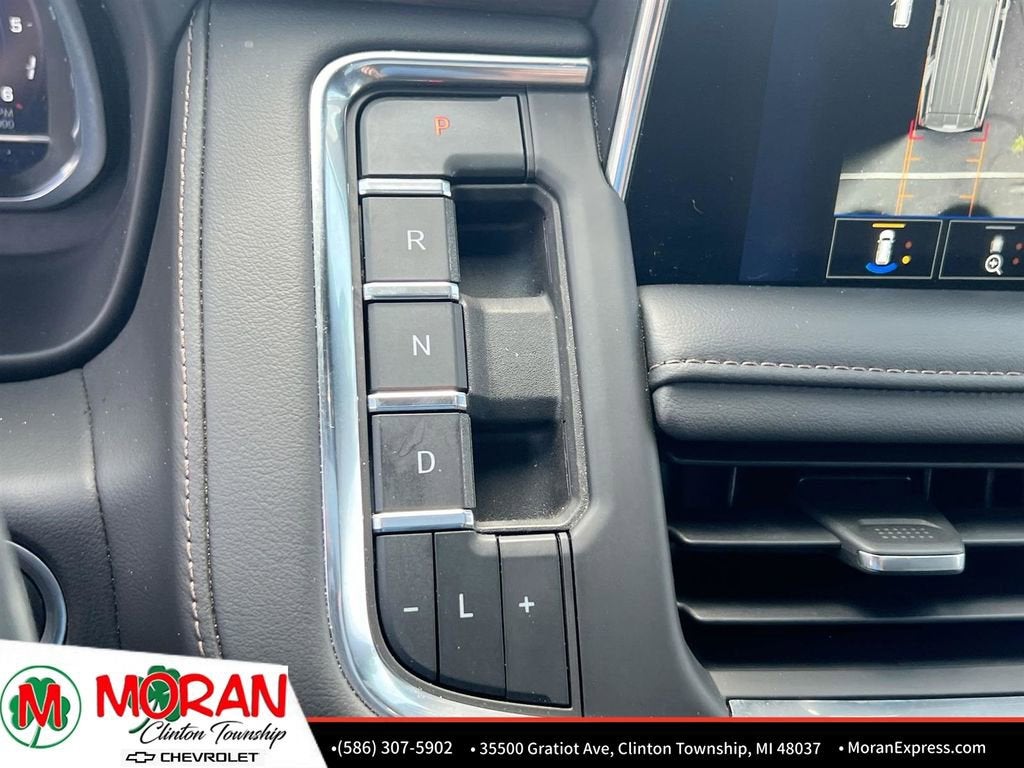 2023 Chevrolet Suburban High Country