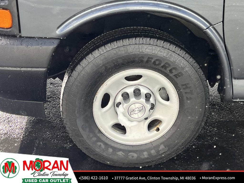 2017 Chevrolet Express Passenger 2500 LS