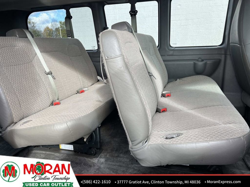 2017 Chevrolet Express Passenger 2500 LS