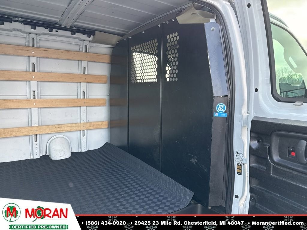 2024 GMC Savana Cargo 2500 Work Van