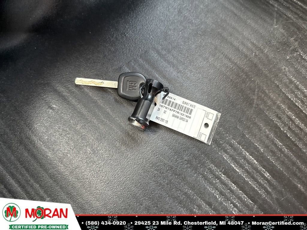 2024 GMC Savana Cargo 2500 Work Van