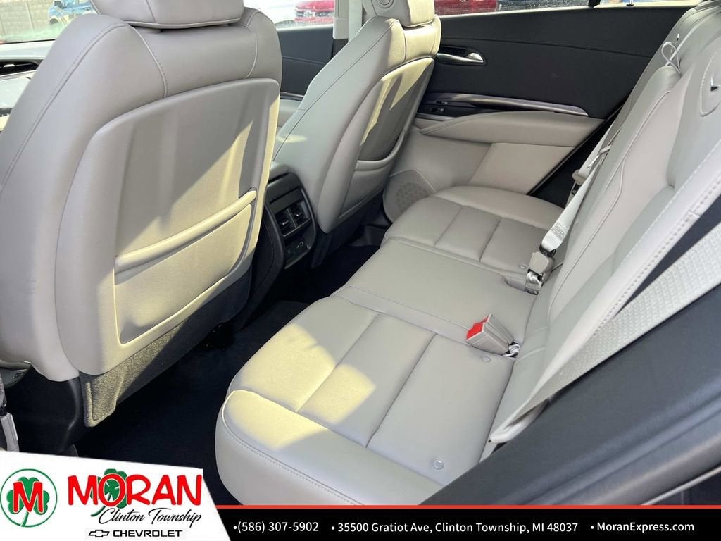 2022 Cadillac XT4 Luxury