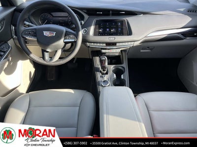 2022 Cadillac XT4 Luxury