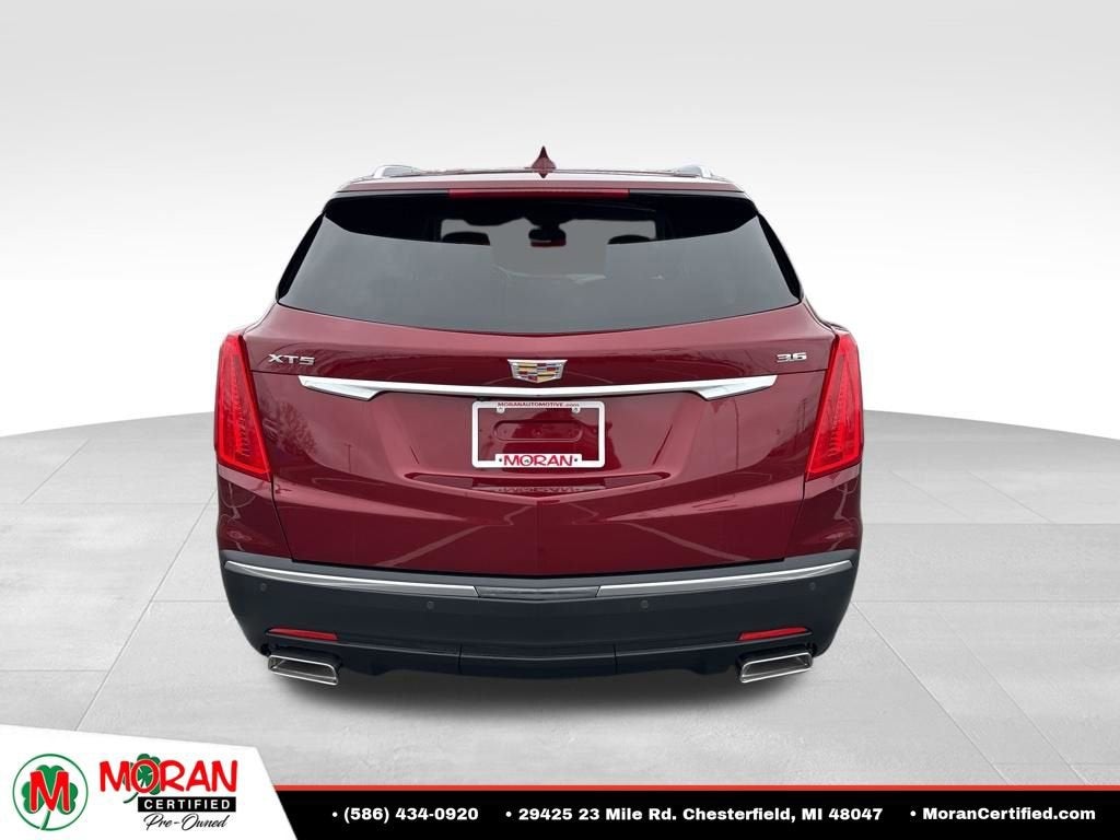 2018 Cadillac XT5 Luxury FWD