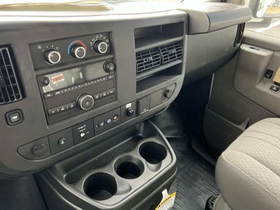 2025 Chevrolet Express Cutaway 3500 1WT