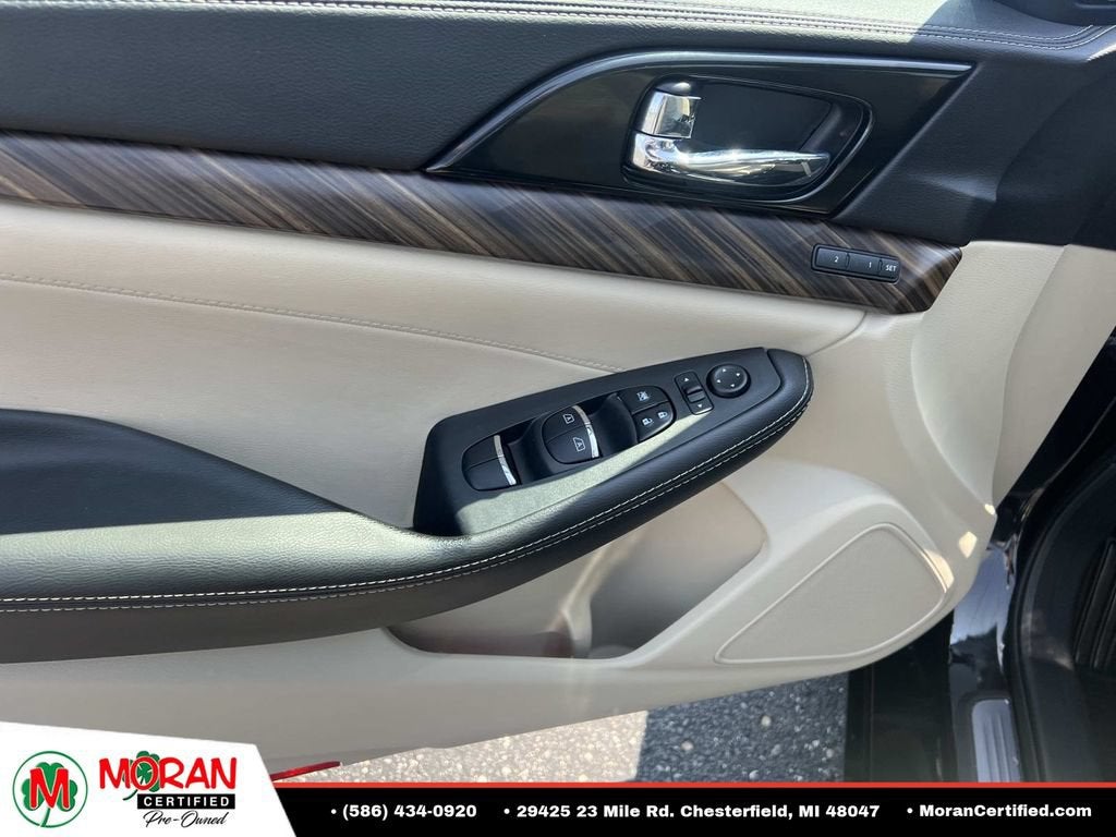 2017 Nissan Maxima 3.5 Platinum