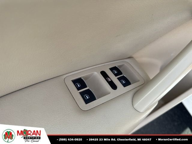 2014 Volkswagen Passat 1.8T Wolfsburg Edition