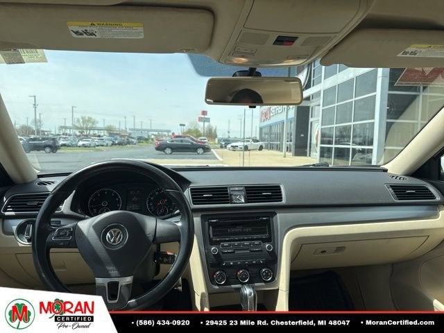 2014 Volkswagen Passat 1.8T Wolfsburg Edition