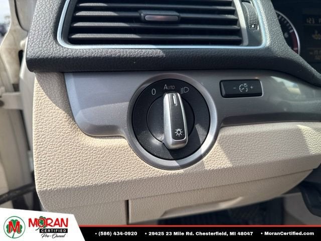 2014 Volkswagen Passat 1.8T Wolfsburg Edition